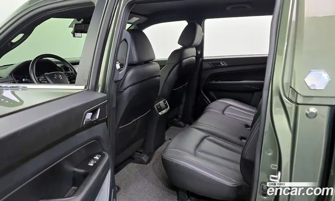 SsangYong Rexton 2022 2.2 автомат (гидро), фото 17