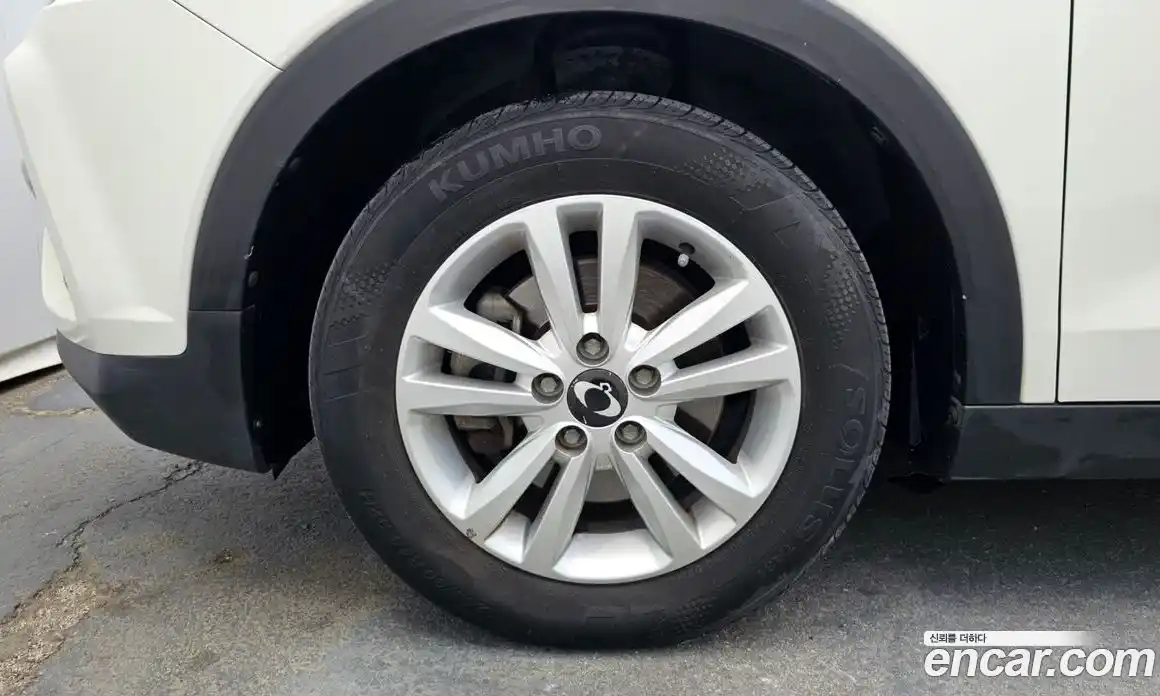 SsangYong TIBOLI 2017 1.6 автомат (гидро), фото 5
