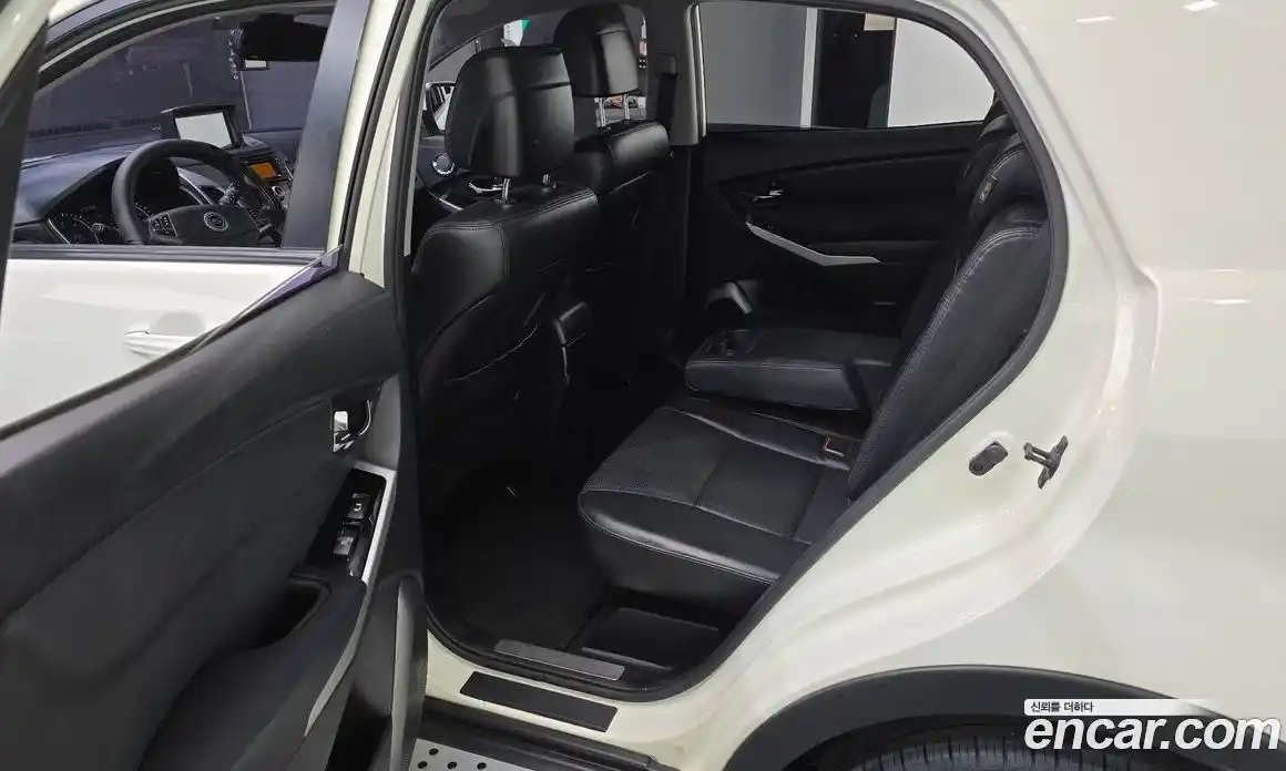 SsangYong Korando 2013 2.0 автомат (гидро), фото 11