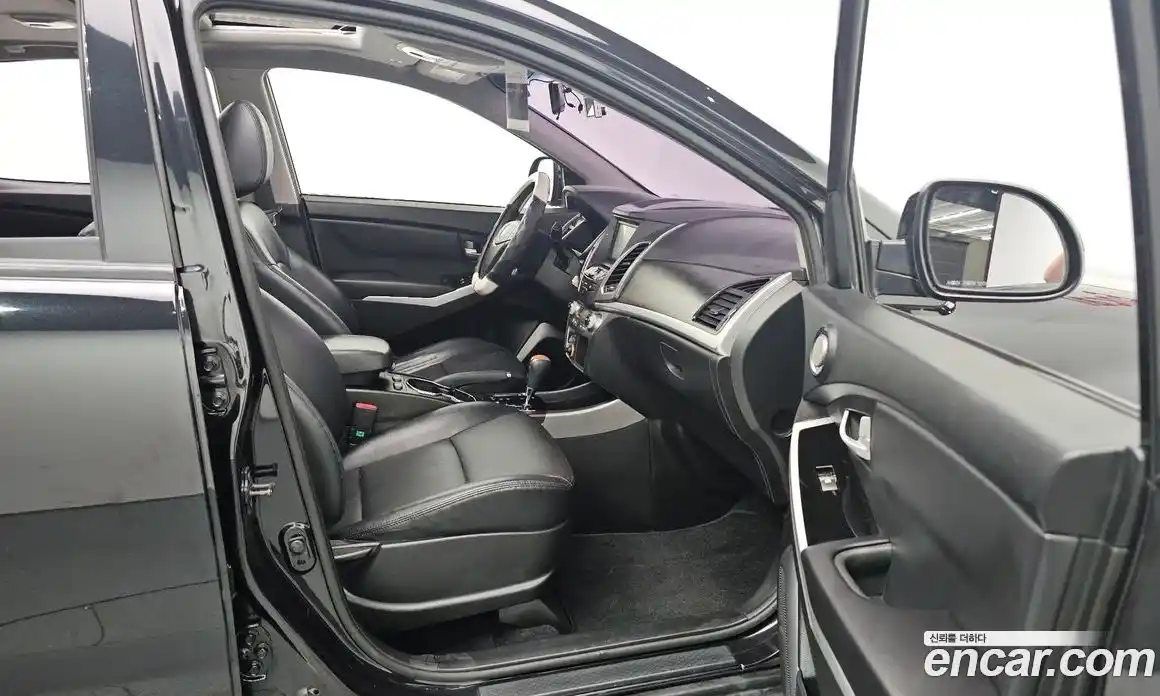SsangYong Korando 2014 2.0 автомат (гидро), фото 18