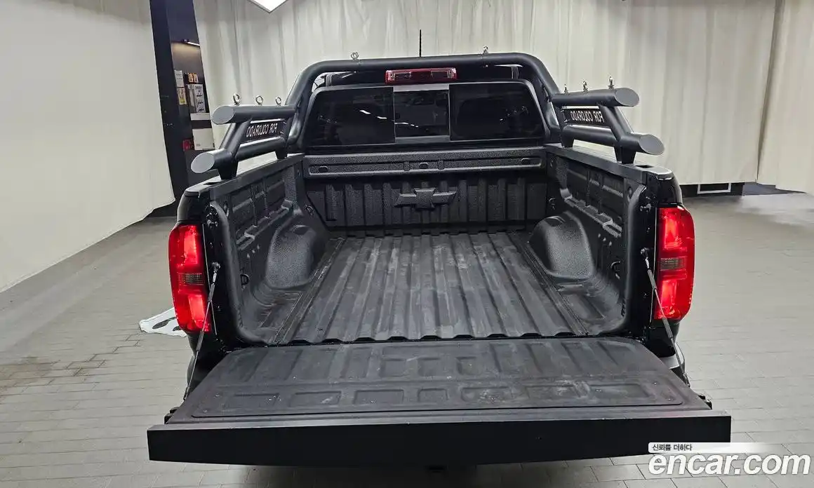 Chevrolet Colorado 2021 3.6 автомат (гидро), фото 22