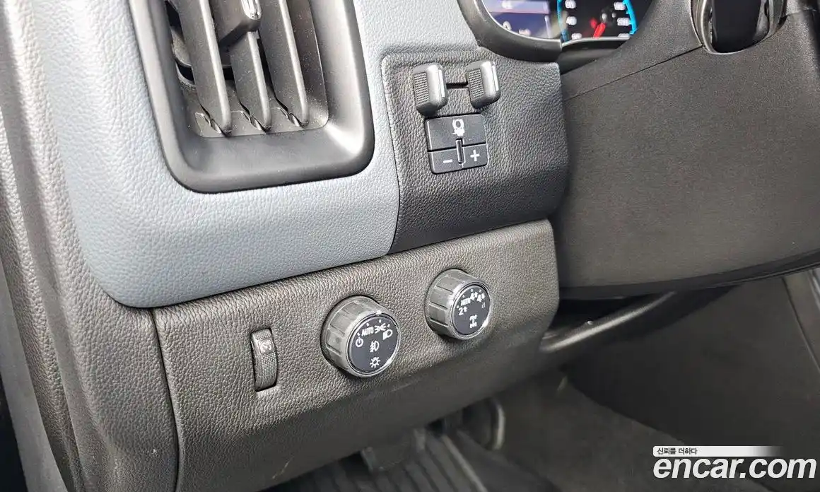 Chevrolet Colorado 2021 3.6 автомат (гидро), фото 24