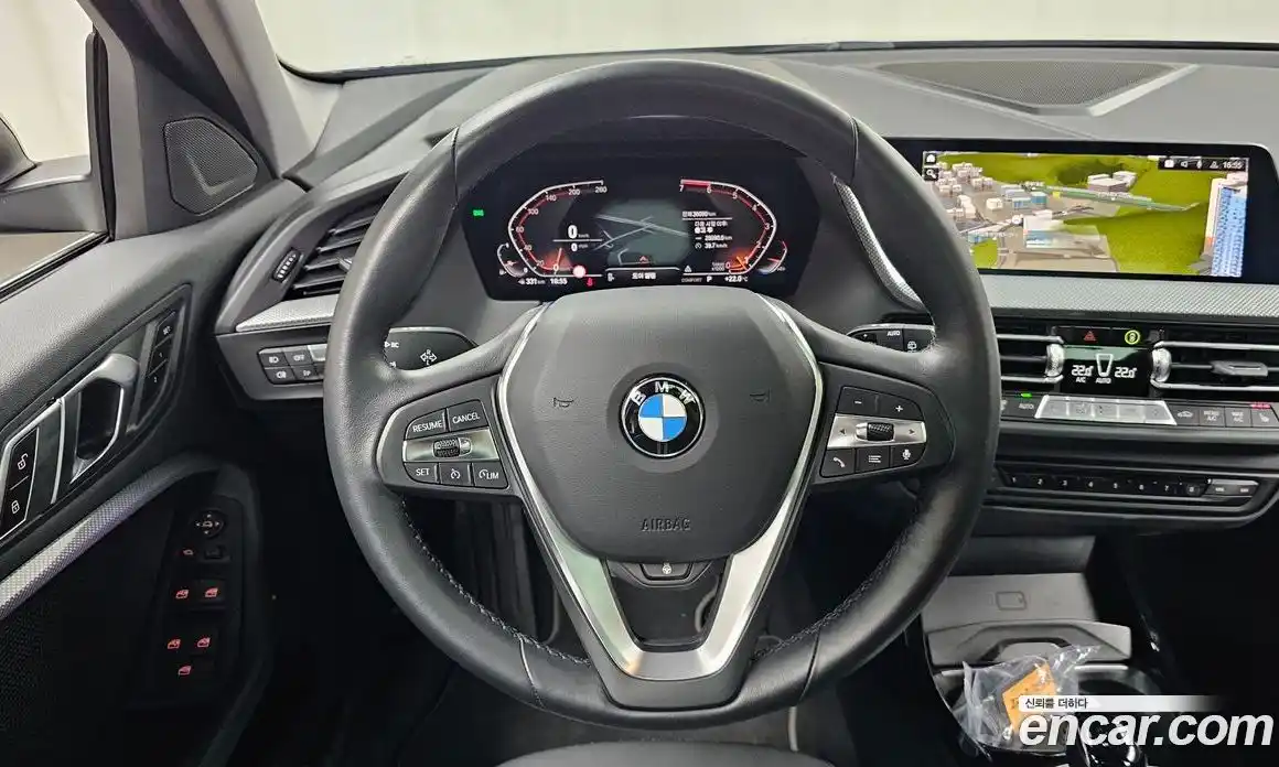 BMW 1 серия 2023 2.0 автомат (гидро), фото 19