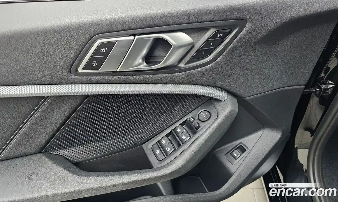 BMW 1 серия 2023 2.0 автомат (гидро), фото 29