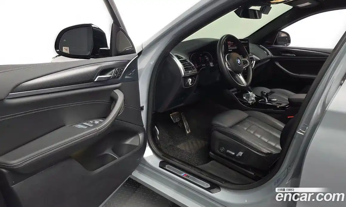 BMW X4 2023 2.0 автомат (гидро), фото 13