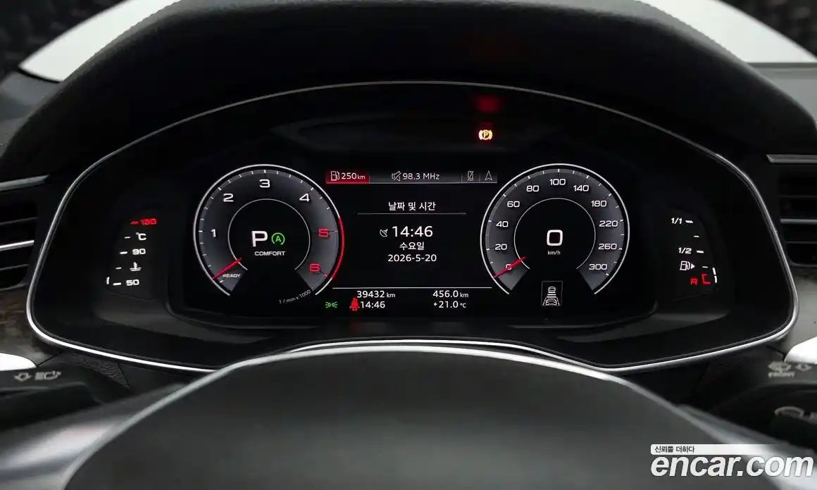 Audi A6 2020 3.0 автомат (гидро), фото 11