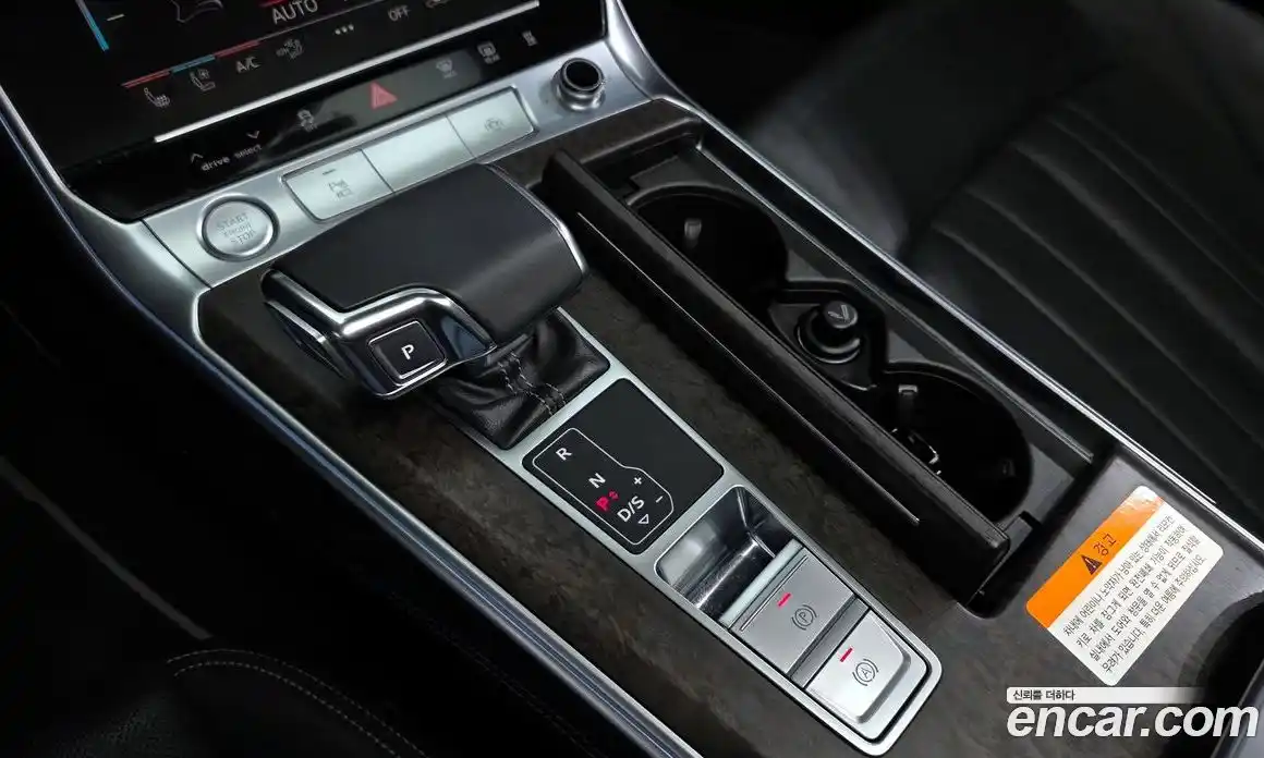 Audi A6 2020 3.0 автомат (гидро), фото 12