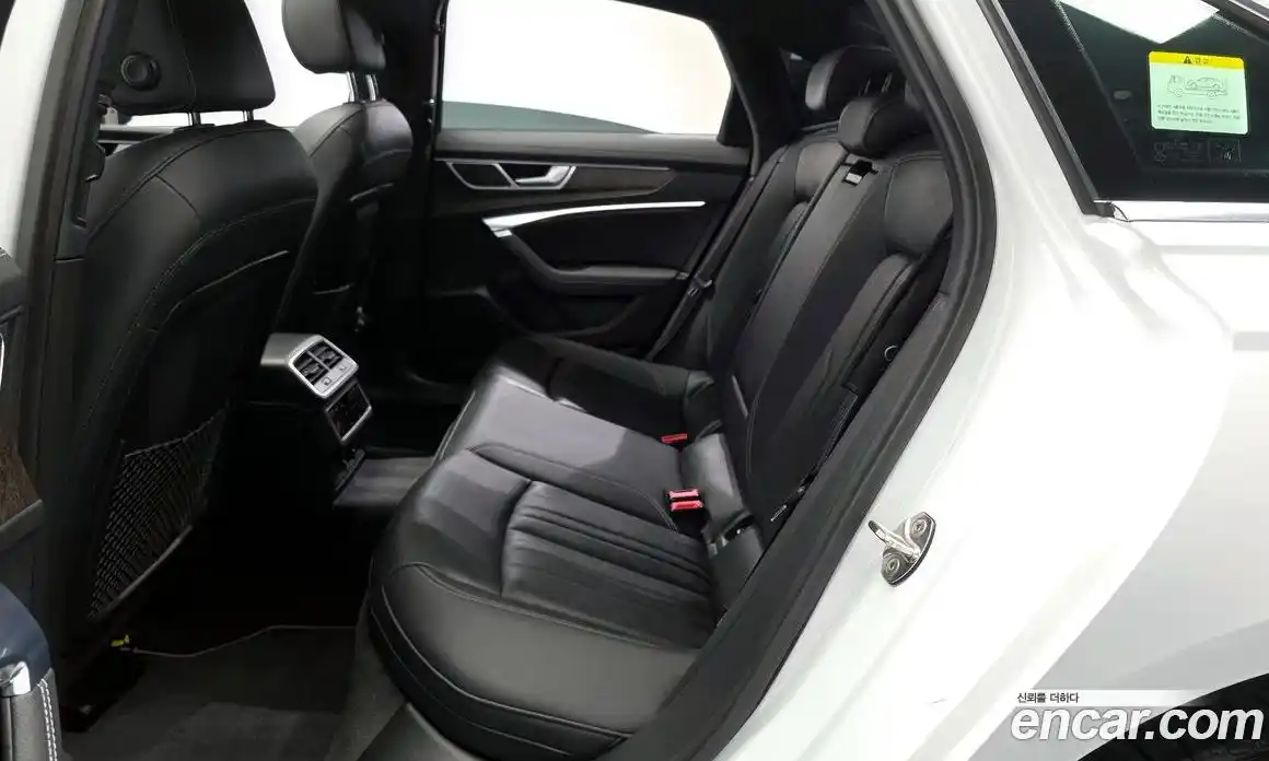Audi A6 2020 3.0 автомат (гидро), фото 16