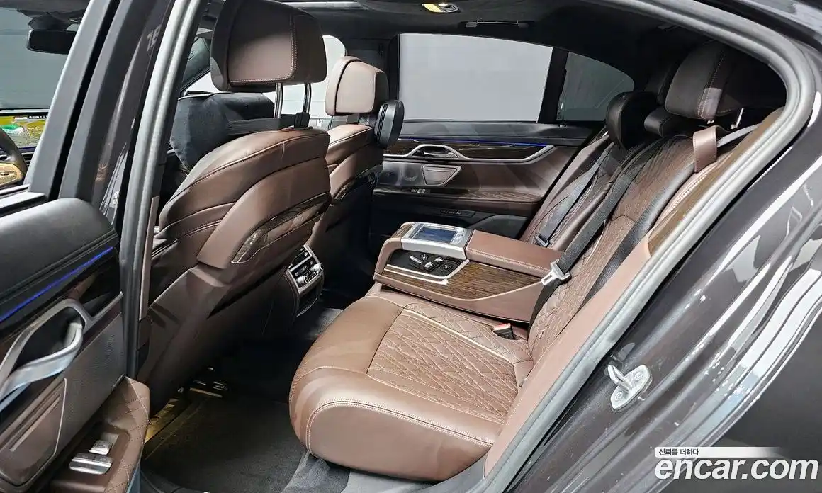 BMW 7 серия 2022 3.0 автомат (гидро), фото 11