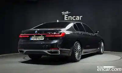 BMW 7 серия 2022 3.0 автомат (гидро), миниатюра 2