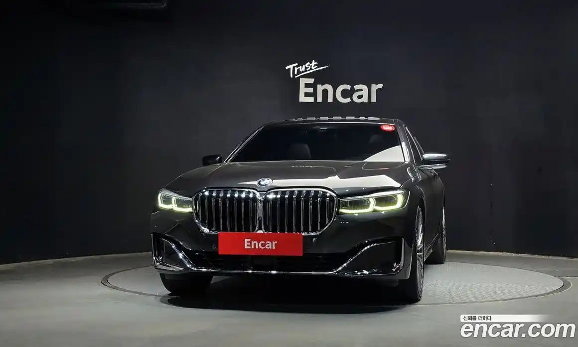BMW 7 серия 2022 3.0 автомат (гидро), фото 3