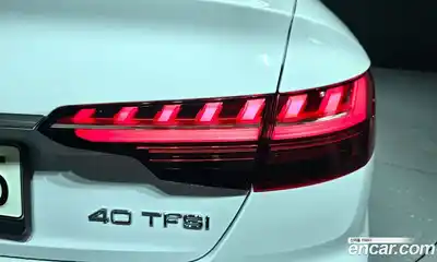 Audi A4 2021 2.0 автомат (гидро), миниатюра 9