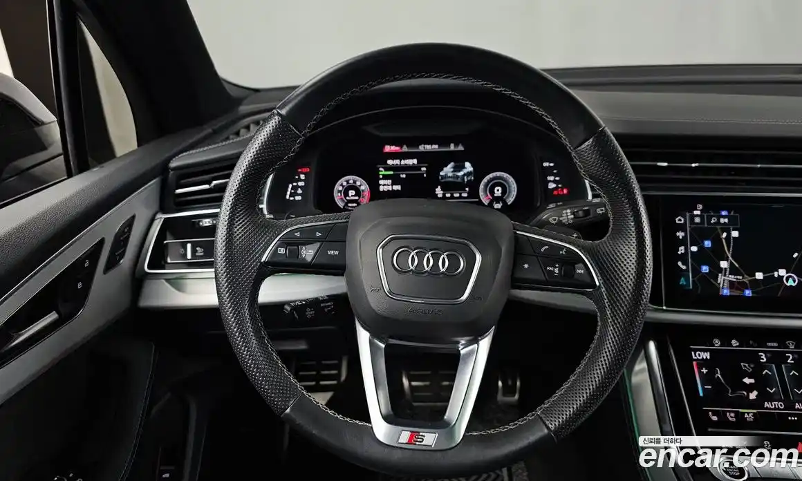 Audi Q7 2022 3.0 автомат (гидро), фото 13
