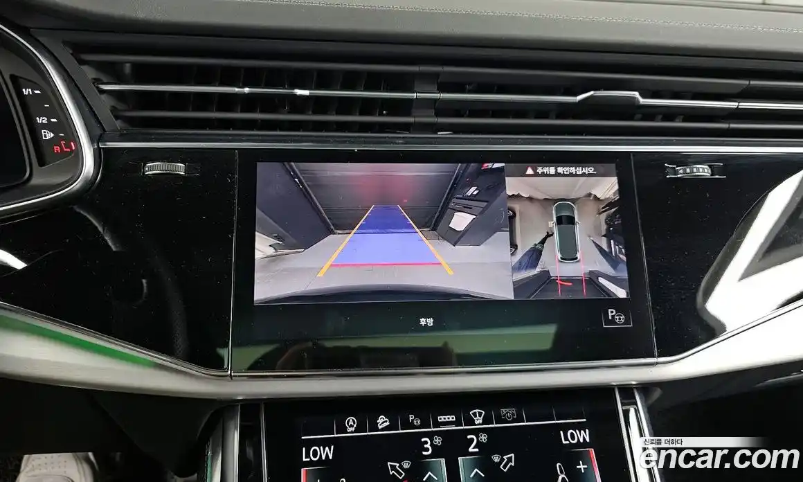 Audi Q7 2022 3.0 автомат (гидро), фото 15
