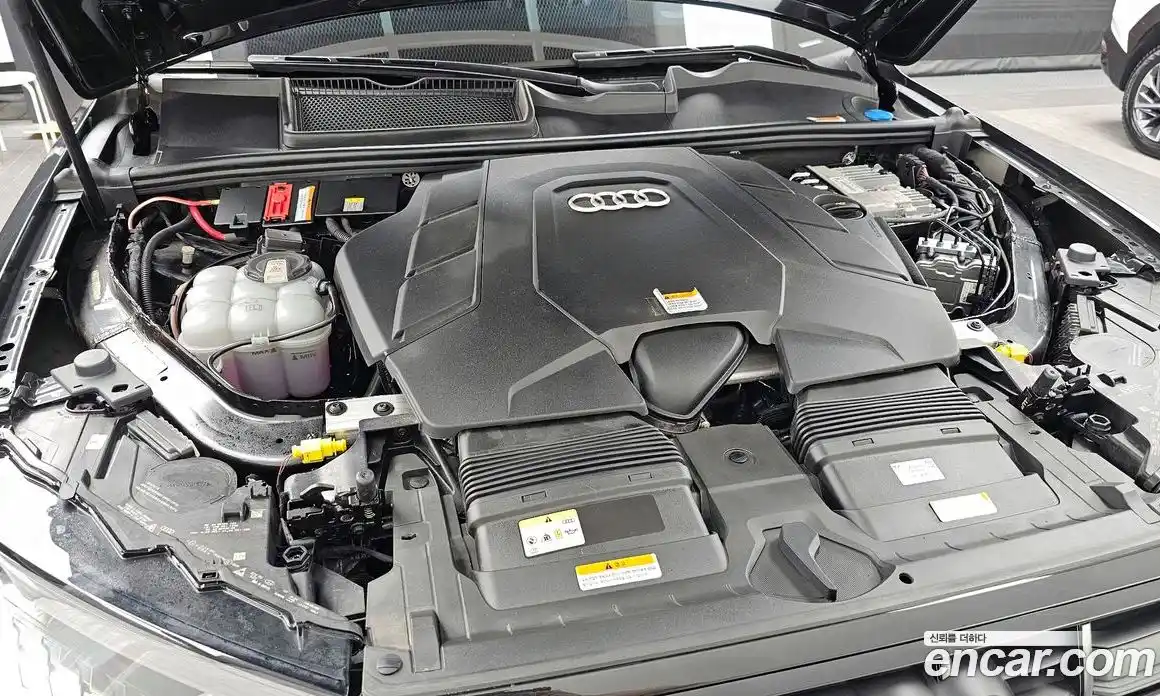 Audi Q7 2022 3.0 автомат (гидро), фото 6