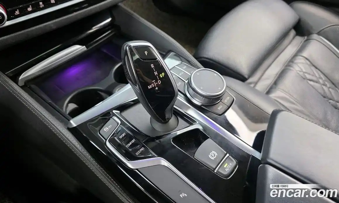 BMW 5 серия 2019 2.0 автомат (гидро), фото 9