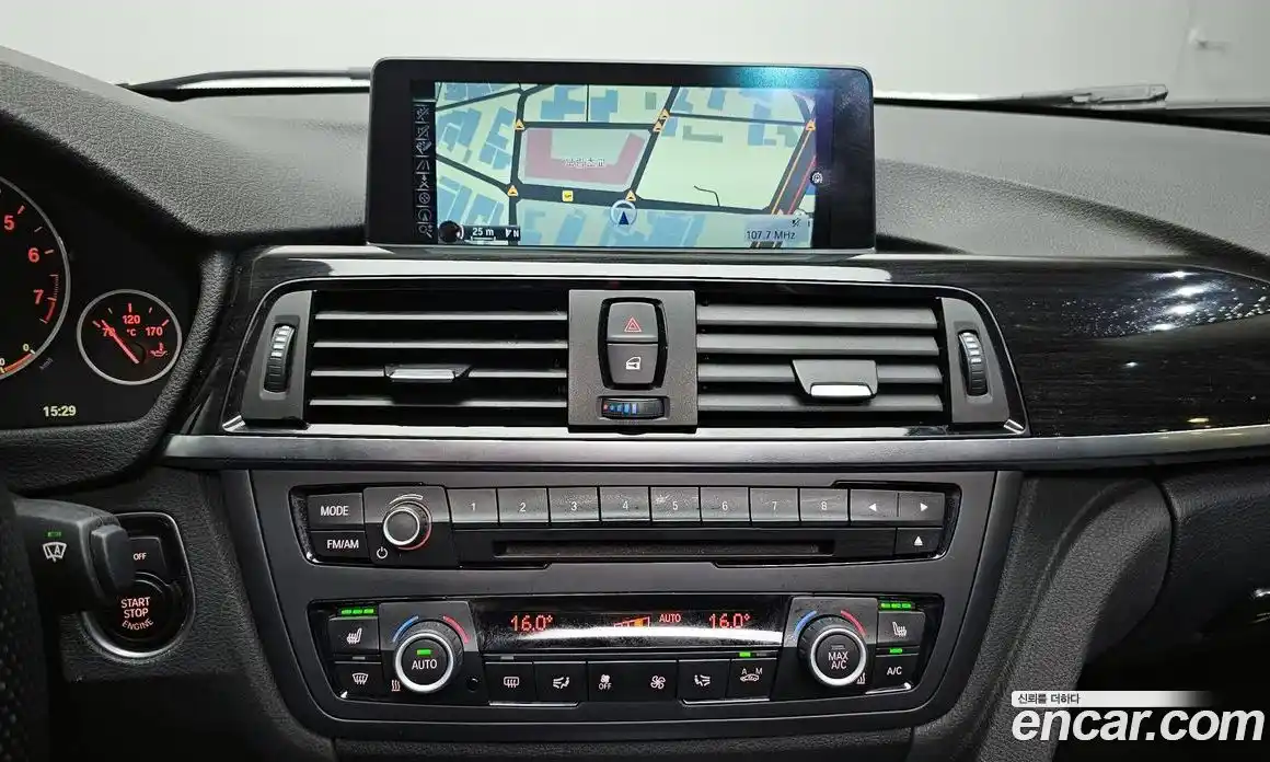 BMW 3 серия 2015 2.0 автомат (гидро), фото 14