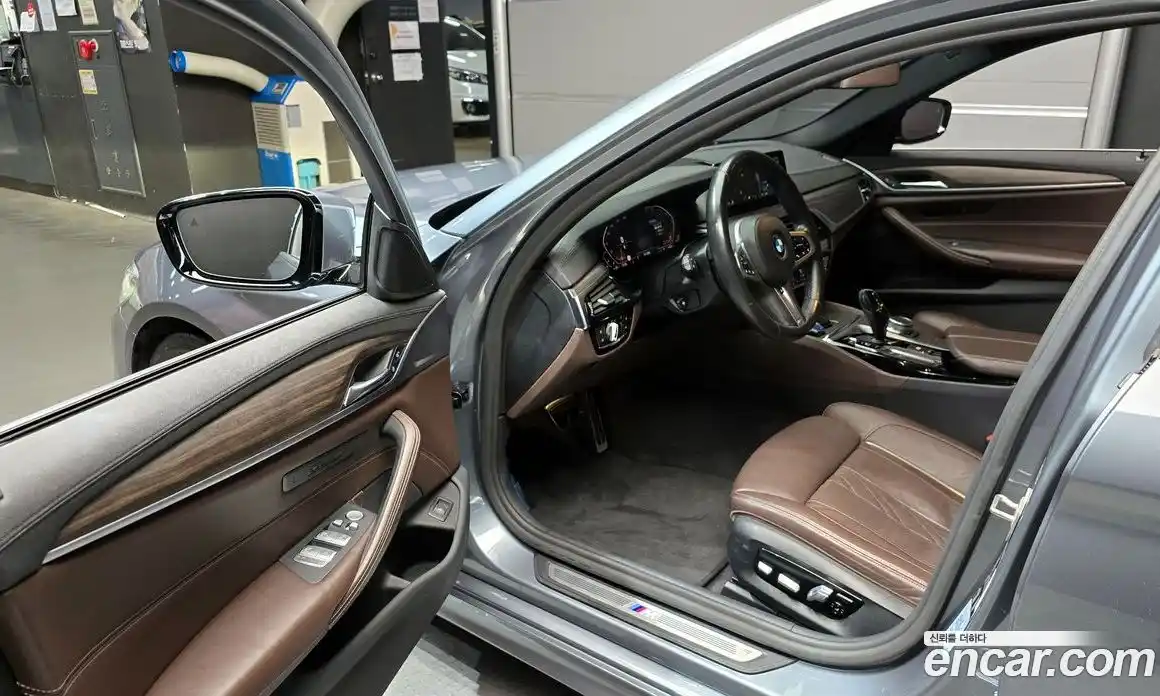 BMW 5 серия 2020 2.0 автомат (гидро), фото 13
