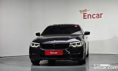 BMW 5 серия 2018 2.0 автомат (гидро), миниатюра 3
