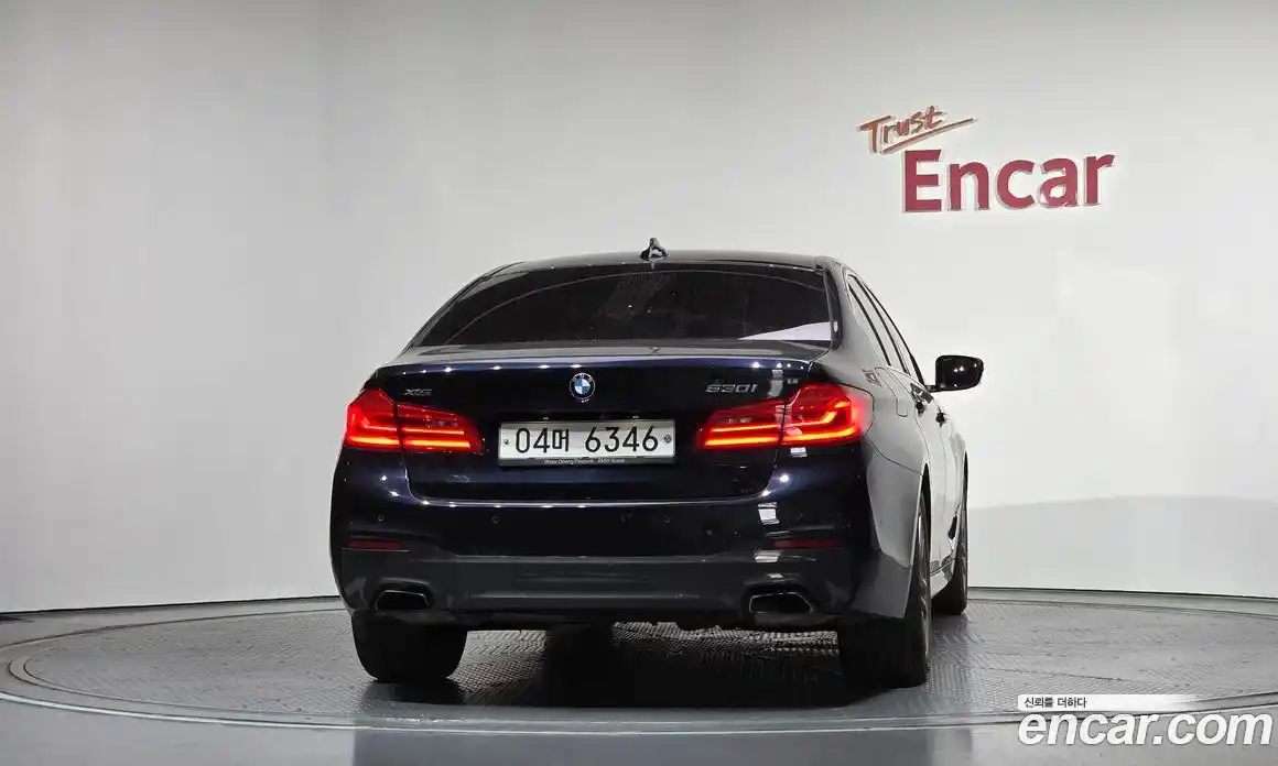 BMW 5 серия 2018 2.0 автомат (гидро), фото 4