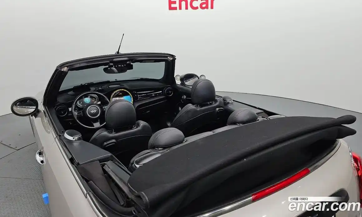 Mini Cooper Convertible 2024 1.5 автомат (гидро), фото 30