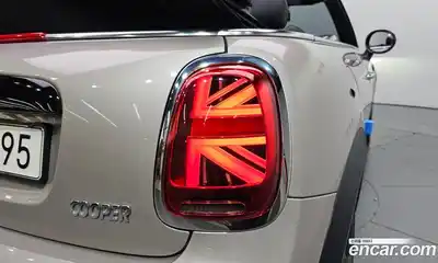 Mini Cooper Convertible 2024 1.5 автомат (гидро), миниатюра 9
