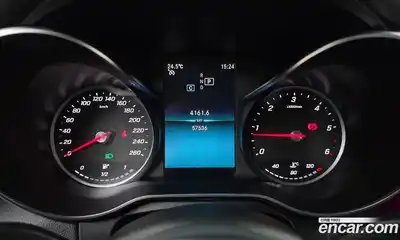 Mercedes-Benz C-Class 2019 1.9 автомат (гидро), миниатюра 11