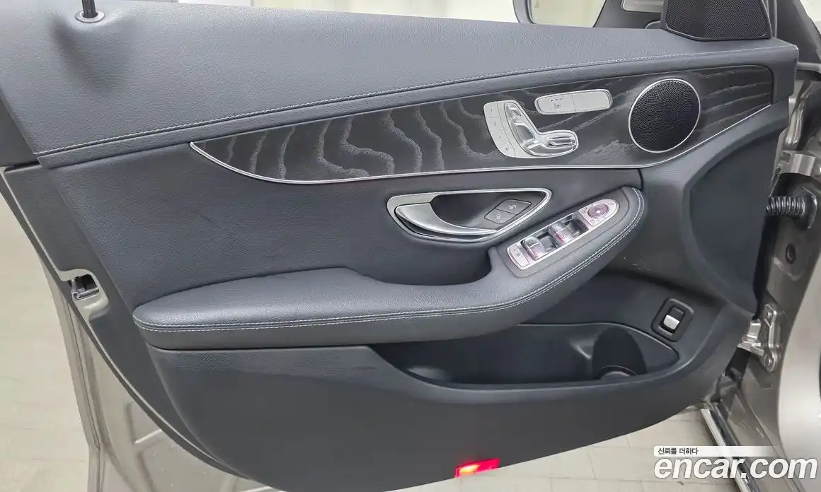 Mercedes-Benz C-Class 2019 1.9 автомат (гидро), фото 14