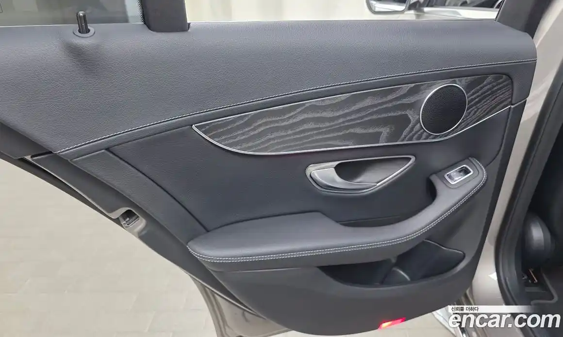 Mercedes-Benz C-Class 2019 1.9 автомат (гидро), фото 15