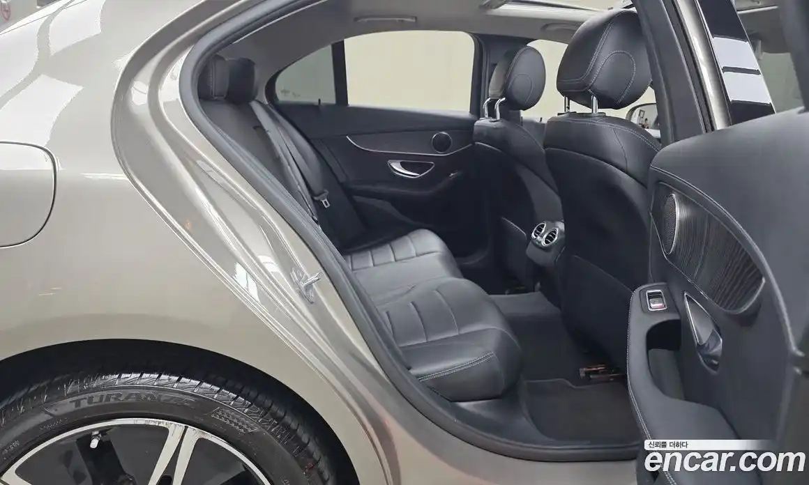 Mercedes-Benz C-Class 2019 1.9 автомат (гидро), фото 17