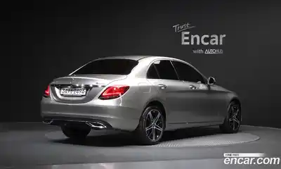 Mercedes-Benz C-Class 2019 1.9 автомат (гидро), миниатюра 2