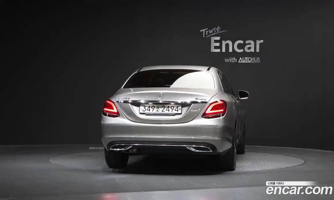 Mercedes-Benz C-Class 2019 1.9 автомат (гидро), фото 4