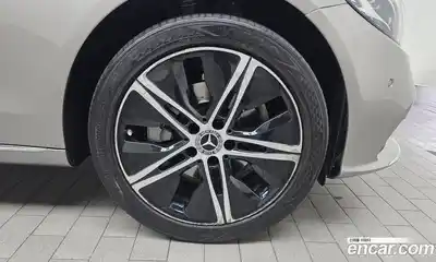 Mercedes-Benz C-Class 2019 1.9 автомат (гидро), миниатюра 7