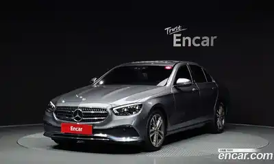 Mercedes-Benz E-Class, 2022, 65 467 км