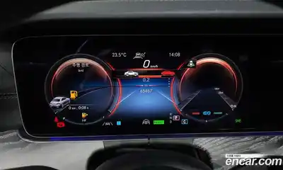 Mercedes-Benz E-Class 2022 2.0 автомат (гидро), миниатюра 11