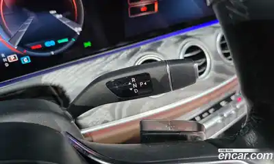 Mercedes-Benz E-Class 2022 2.0 автомат (гидро), миниатюра 12