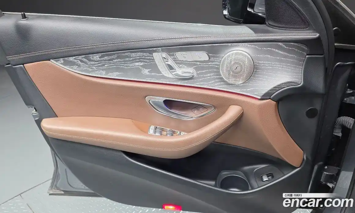 Mercedes-Benz E-Class 2022 2.0 автомат (гидро), фото 14