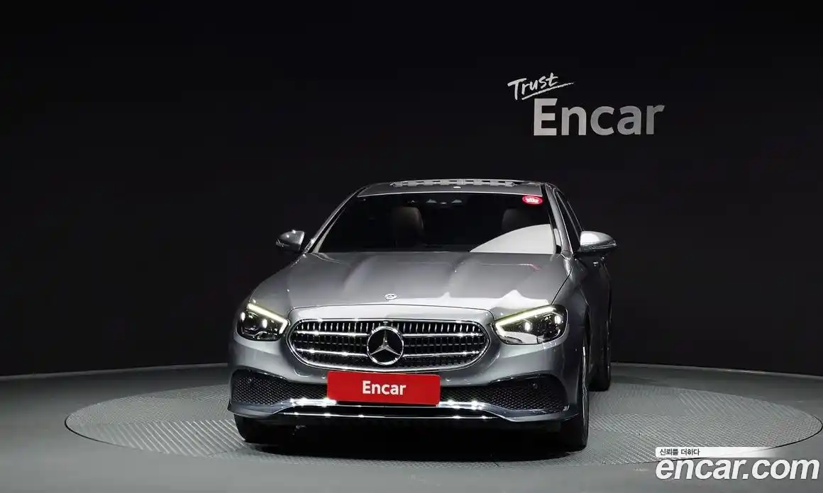 Mercedes-Benz E-Class 2022 2.0 автомат (гидро), фото 3