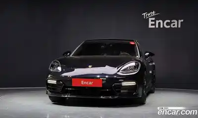 Porsche Panamera 2020 4.0 автомат (гидро), миниатюра 3