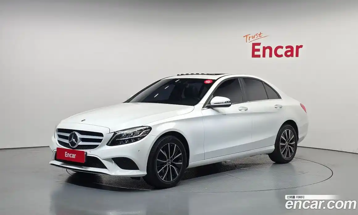 Mercedes-Benz C-Class 2020 2.0 автомат (гидро), фото 1 Mercedes-Benz C-Class 2020 2.0 автомат (гидро), фото 1