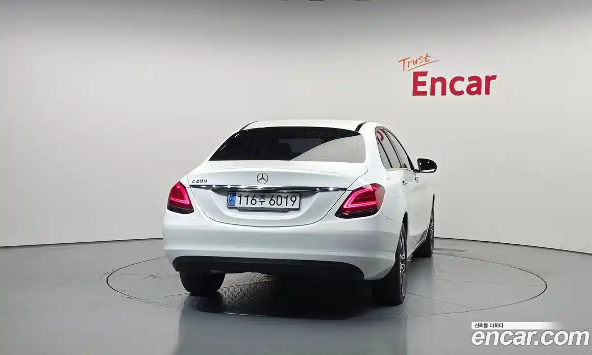Mercedes-Benz C-Class 2020 2.0 автомат (гидро), фото 4 Mercedes-Benz C-Class 2020 2.0 автомат (гидро), фото 4