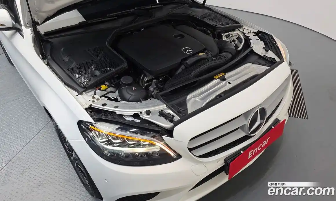 Mercedes-Benz C-Class 2020 2.0 автомат (гидро), фото 6 Mercedes-Benz C-Class 2020 2.0 автомат (гидро), фото 6