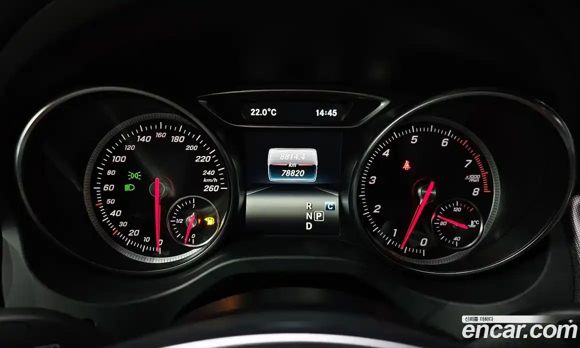 Mercedes-Benz CLA-Class 2017 2.0 гидро, фото 8 Mercedes-Benz CLA-Class 2017 2.0 гидро, фото 8