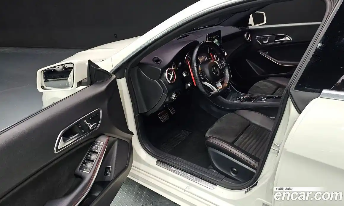 Mercedes-Benz CLA-Class 2017 2.0 гидро, фото 10 Mercedes-Benz CLA-Class 2017 2.0 гидро, фото 10