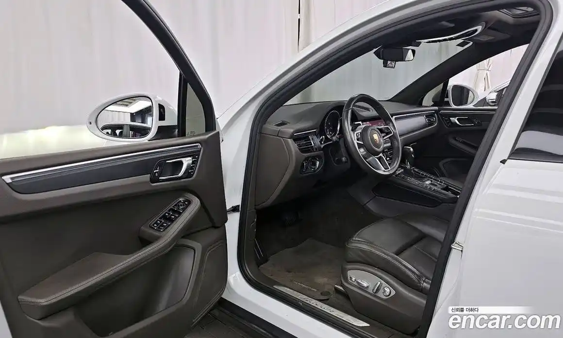 Porsche Macan 2019 2.0 автомат (гидро), фото 13
