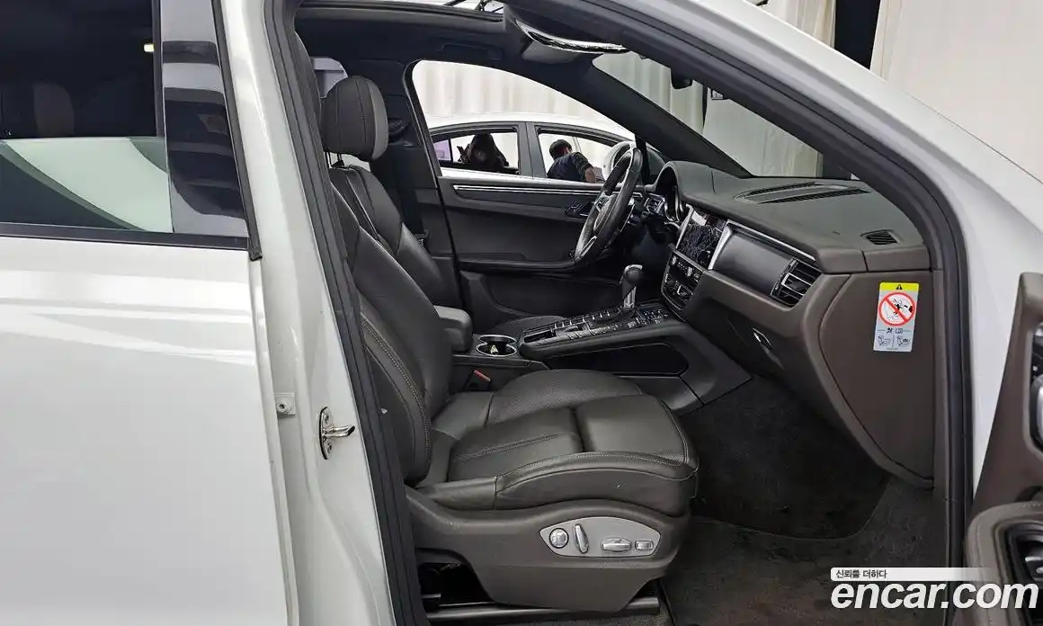 Porsche Macan 2019 2.0 автомат (гидро), фото 17