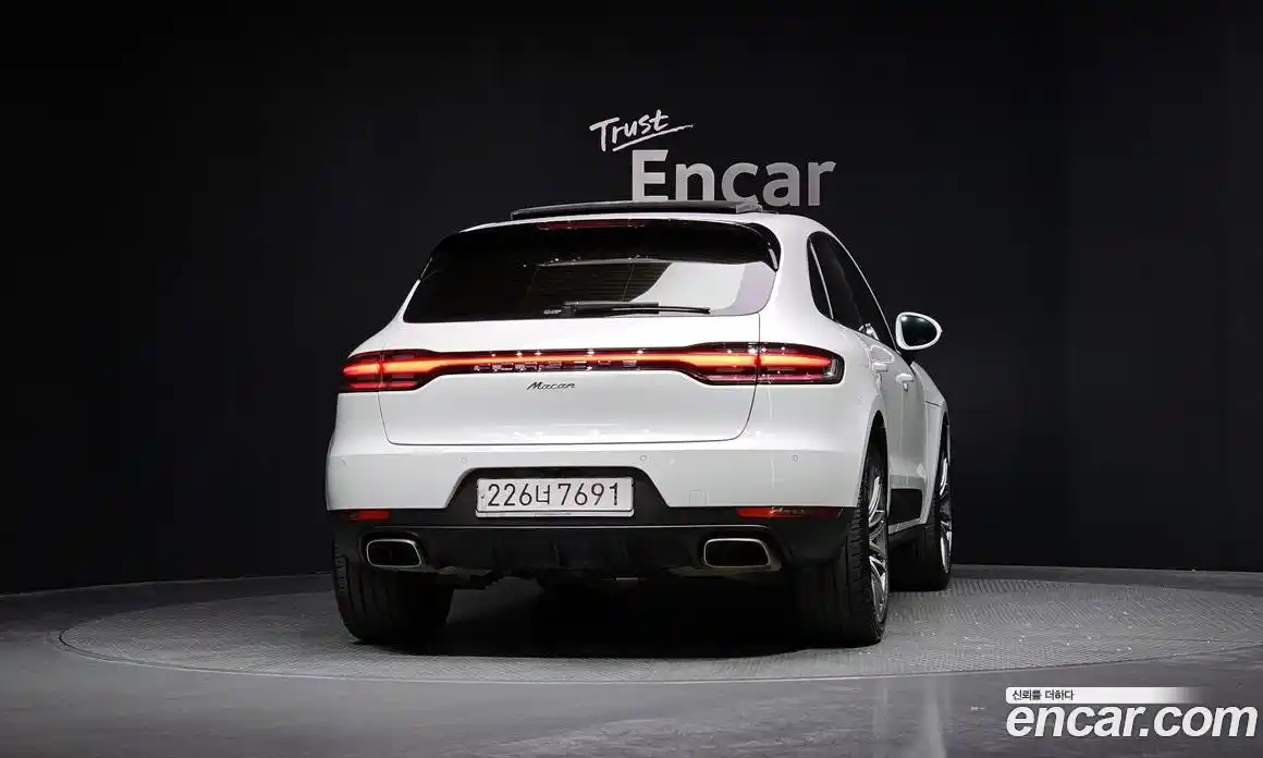 Porsche Macan 2019 2.0 автомат (гидро), фото 4