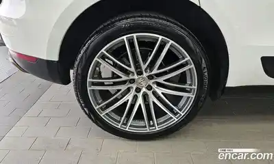 Porsche Macan 2019 2.0 автомат (гидро), миниатюра 5