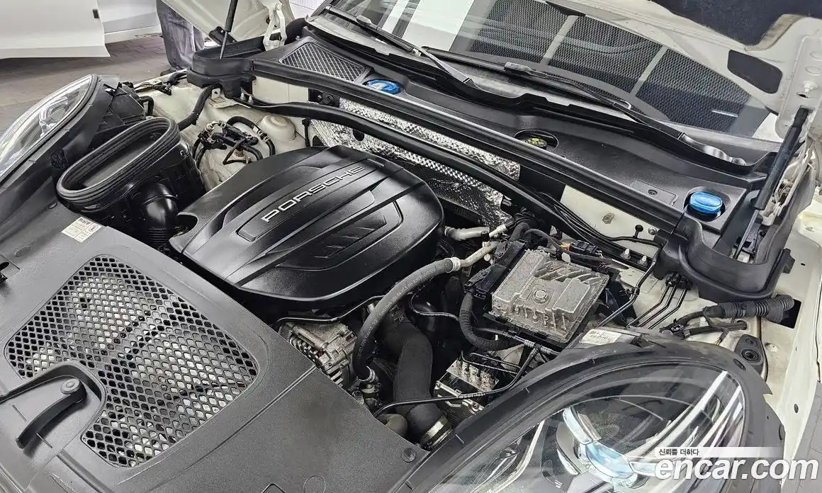 Porsche Macan 2019 2.0 автомат (гидро), фото 6