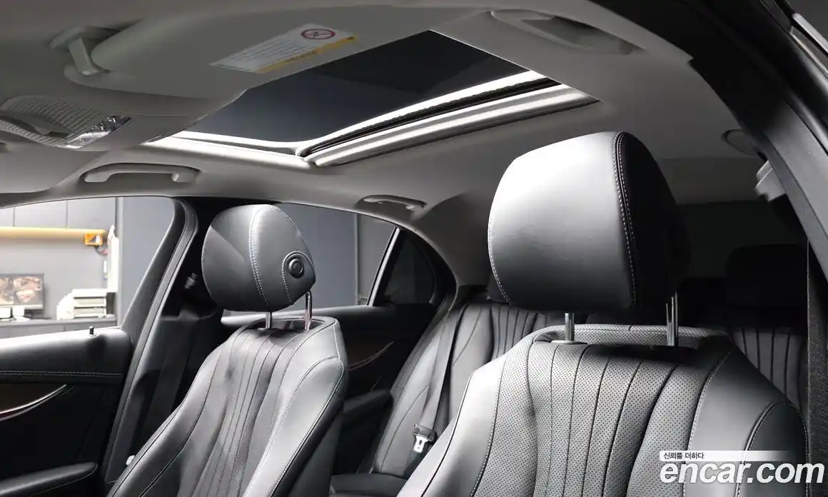 Mercedes-Benz E-Class 2020 2.0 автомат (гидро), фото 18